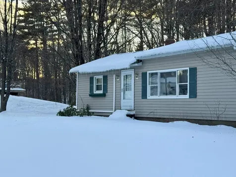 29 Goodhue Road Boscawen NH 03303