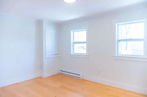 8 Layne Drive Lee NH 03824
