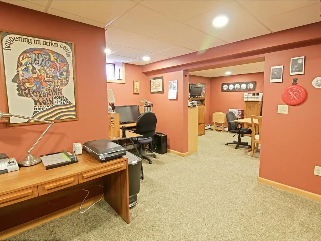 1752 Old Pump Road Essex VT 05452