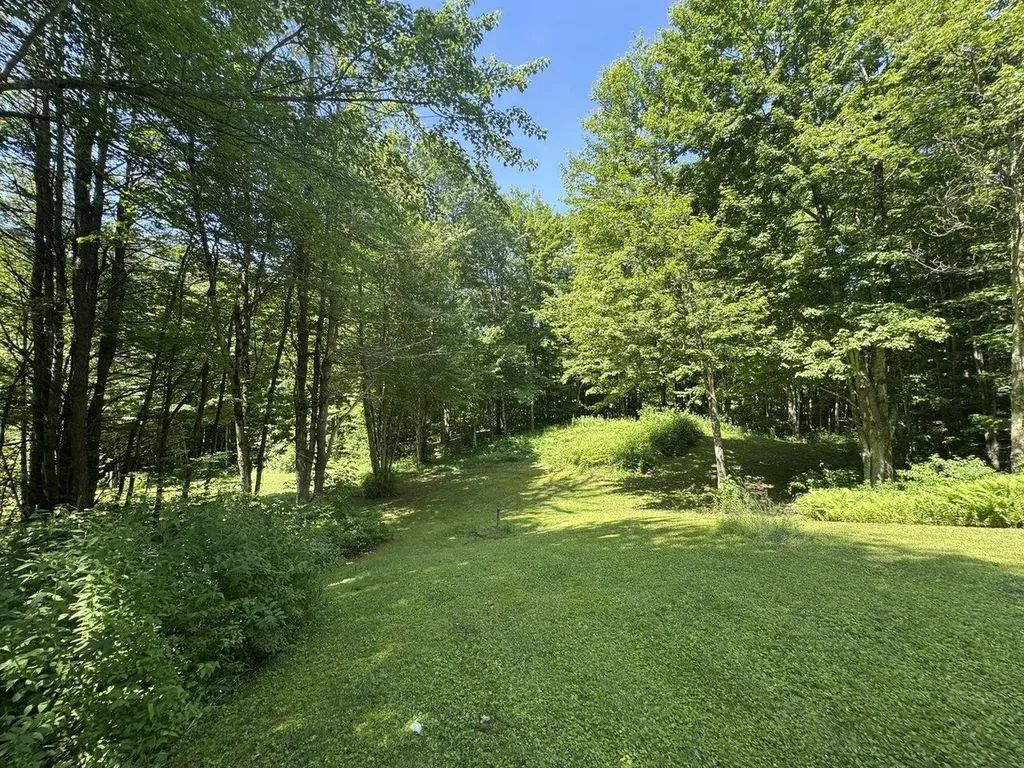 1752 Old Pump Road Essex VT 05452