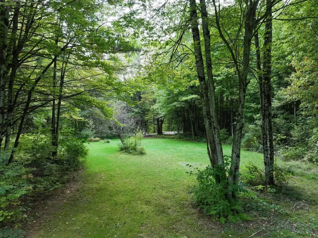 1752 Old Pump Road Essex VT 05452