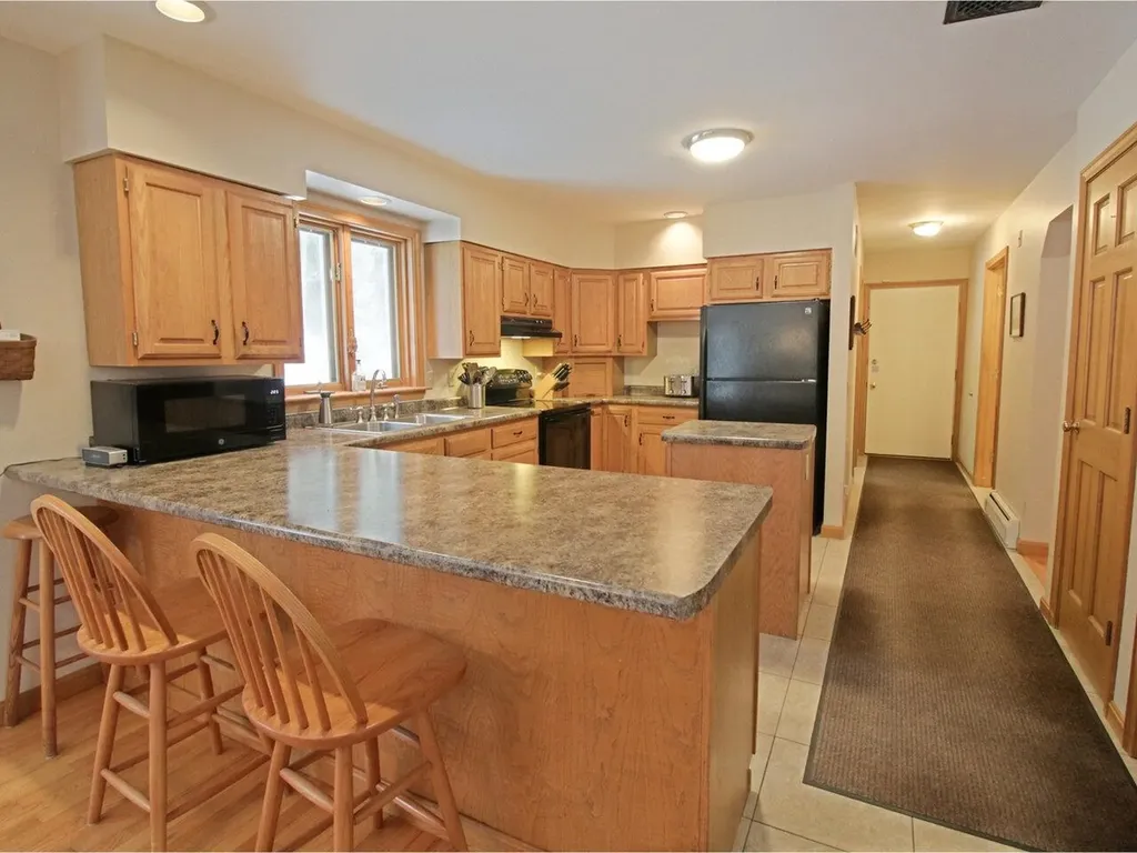 1752 Old Pump Road Essex VT 05452