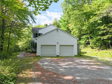 1752 Old Pump Road Essex VT 05452