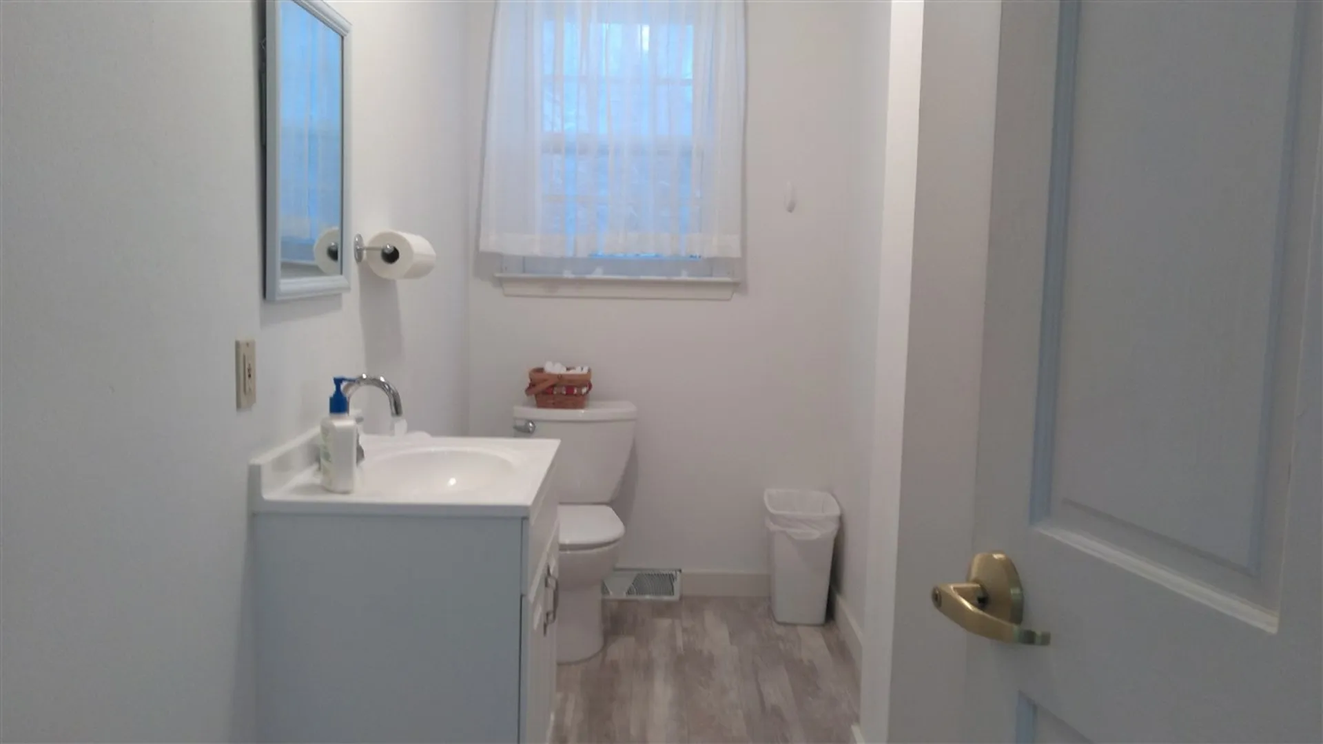 81 Portsmouth Avenue Stratham NH 03885