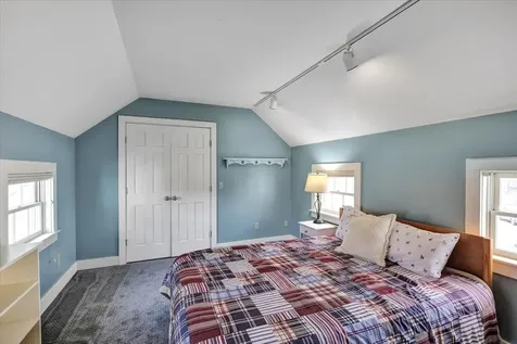 61 Mcclellan Farm Road Underhill VT 05489