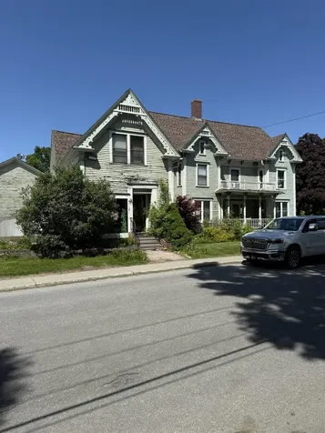 20 Elm Street Newport City VT 05855