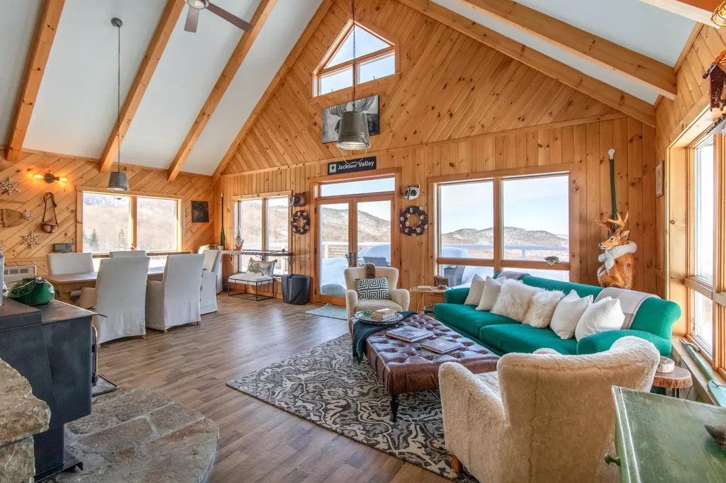 860 True North Way Jay VT 05859