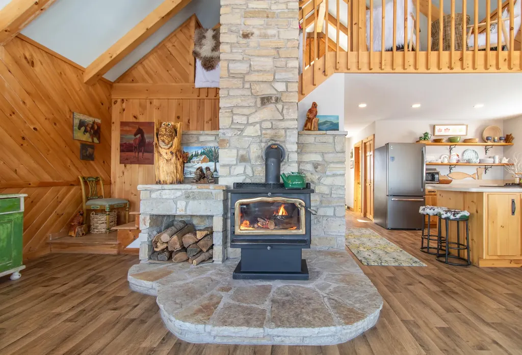 860 True North Way Jay VT 05859