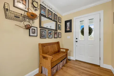 12 Lydia Lane Newington NH 03801