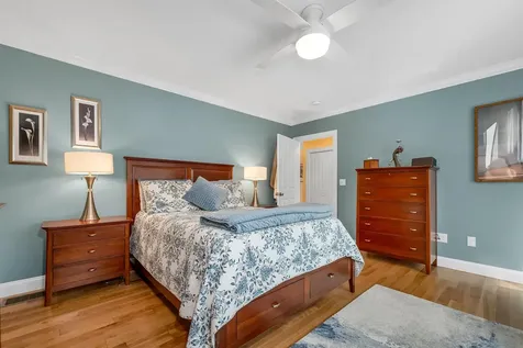 12 Lydia Lane Newington NH 03801