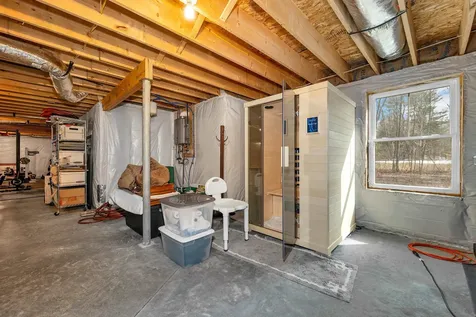 12 Lydia Lane Newington NH 03801