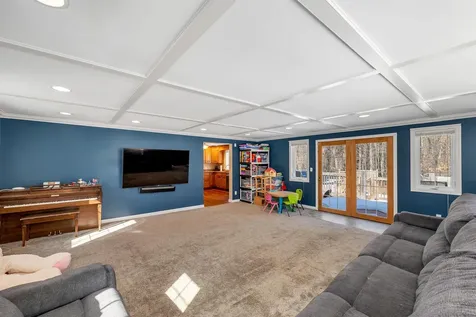 51 Bates Road Merrimack NH 03054