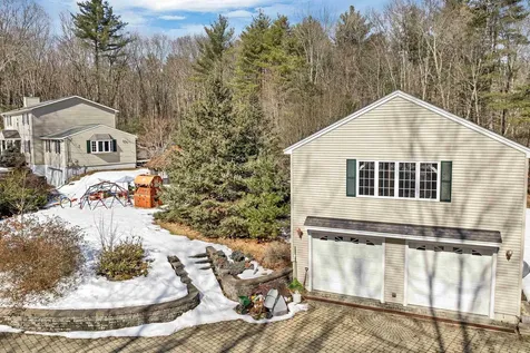 51 Bates Road Merrimack NH 03054