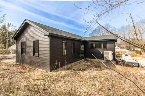 22 Pioneer Road Rye NH 03870