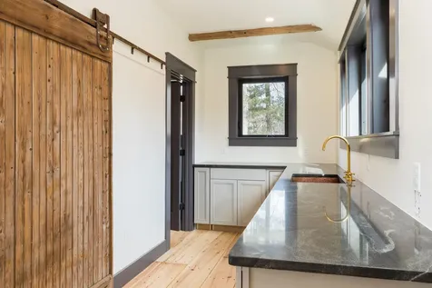 22 Pioneer Road Rye NH 03870