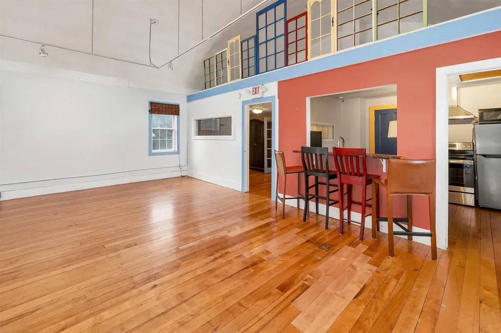 141 Main Street Alton NH 03809