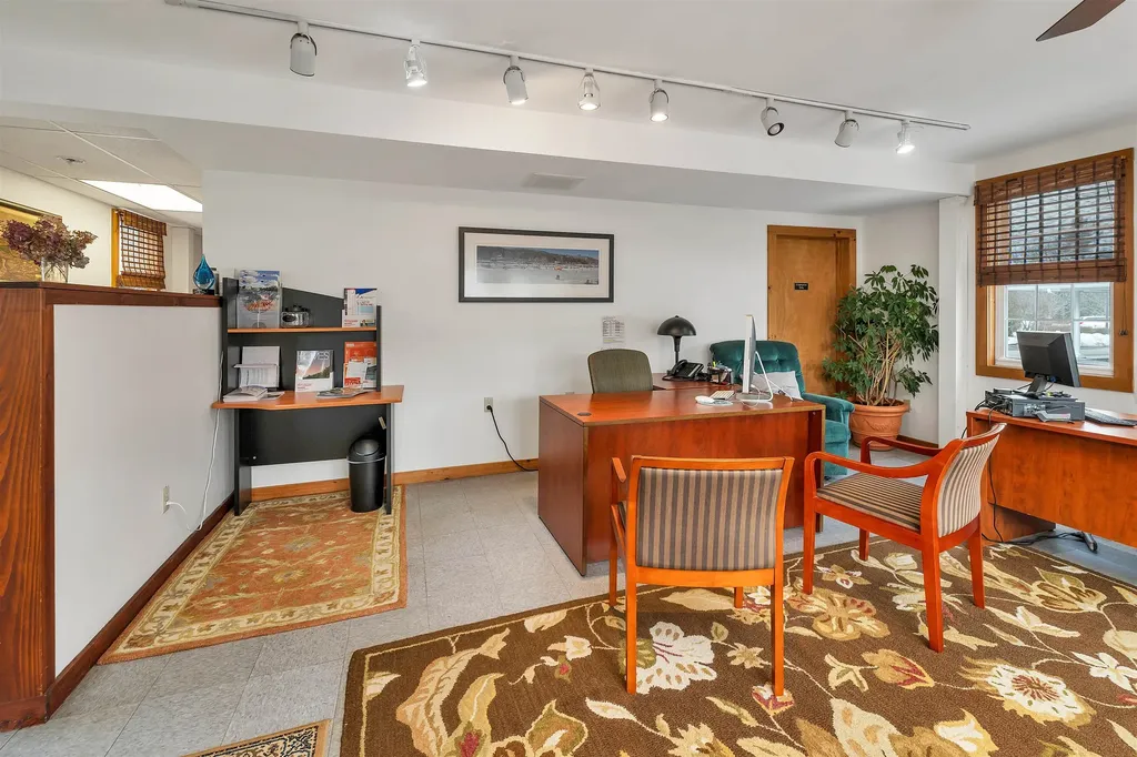 141 Main Street Alton NH 03809