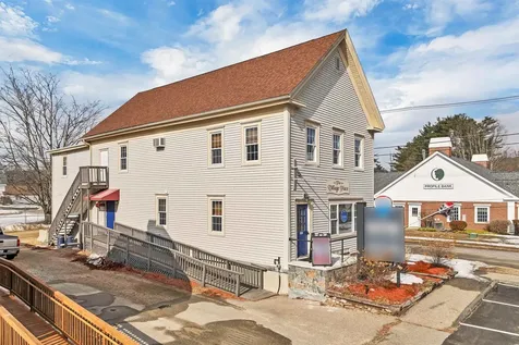 141 Main Street Alton NH 03809