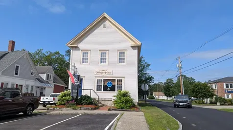 141 Main Street Alton NH 03809