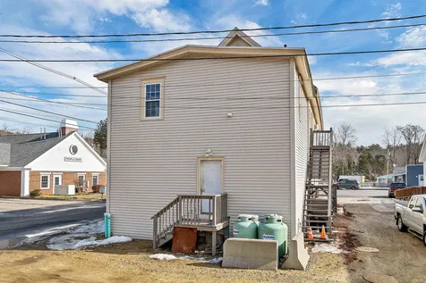 141 Main Street Alton NH 03809