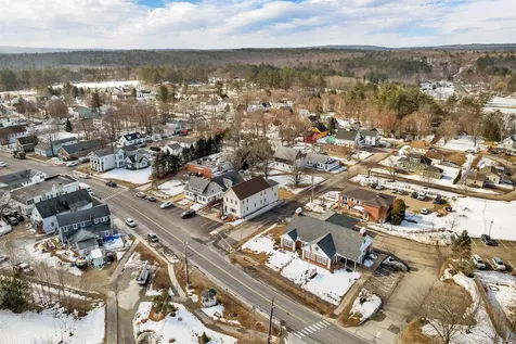 141 Main Street Alton NH 03809