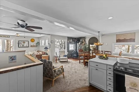355 Summit Road Warren VT 05674