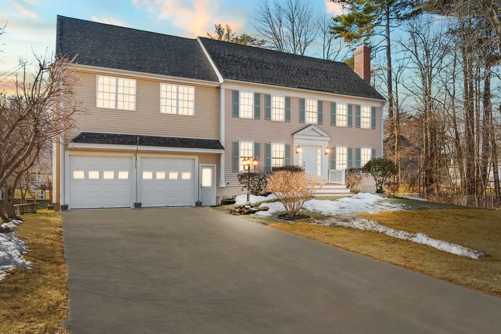 3 Greenleaf Drive Seabrook NH 03874