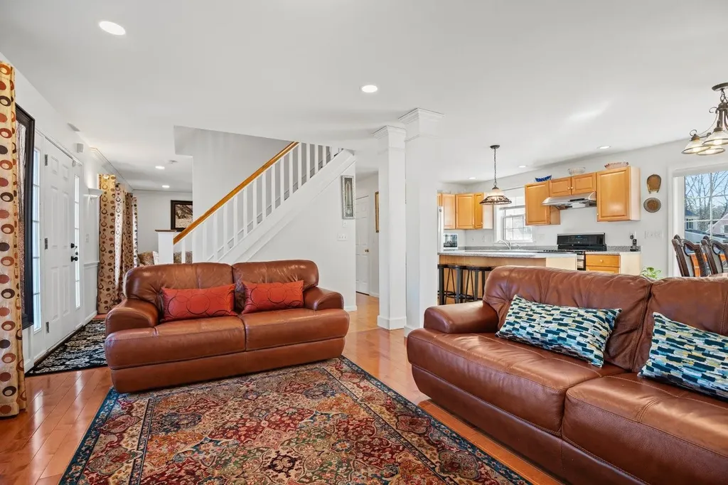 3 Greenleaf Drive Seabrook NH 03874