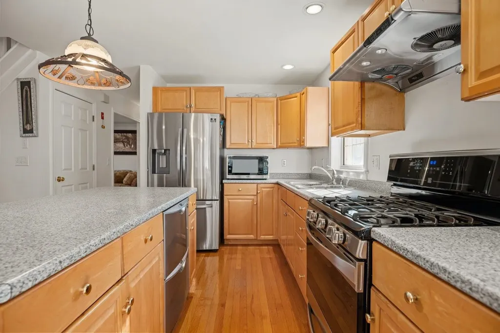 3 Greenleaf Drive Seabrook NH 03874