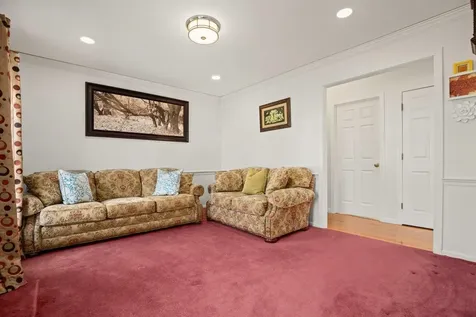 3 Greenleaf Drive Seabrook NH 03874