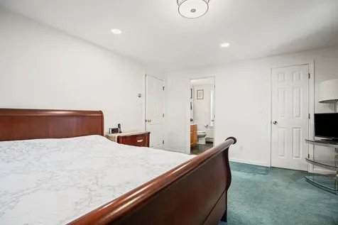 3 Greenleaf Drive Seabrook NH 03874