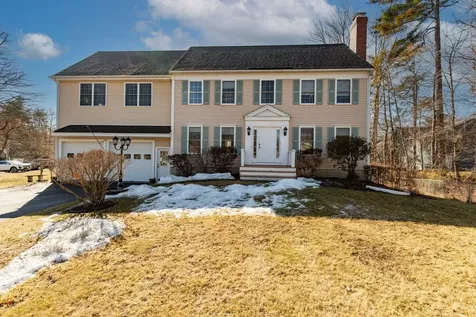 3 Greenleaf Drive Seabrook NH 03874