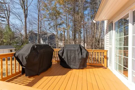 3 Greenleaf Drive Seabrook NH 03874