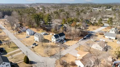 3 Greenleaf Drive Seabrook NH 03874