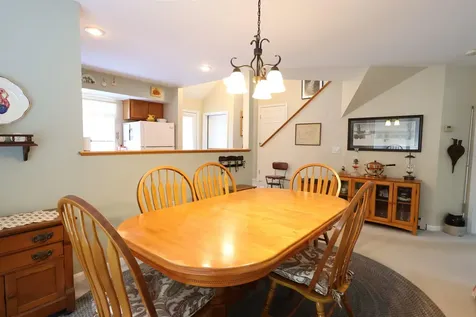 13 Cottage Court Hartford VT 05001