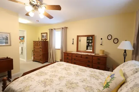 13 Cottage Court Hartford VT 05001