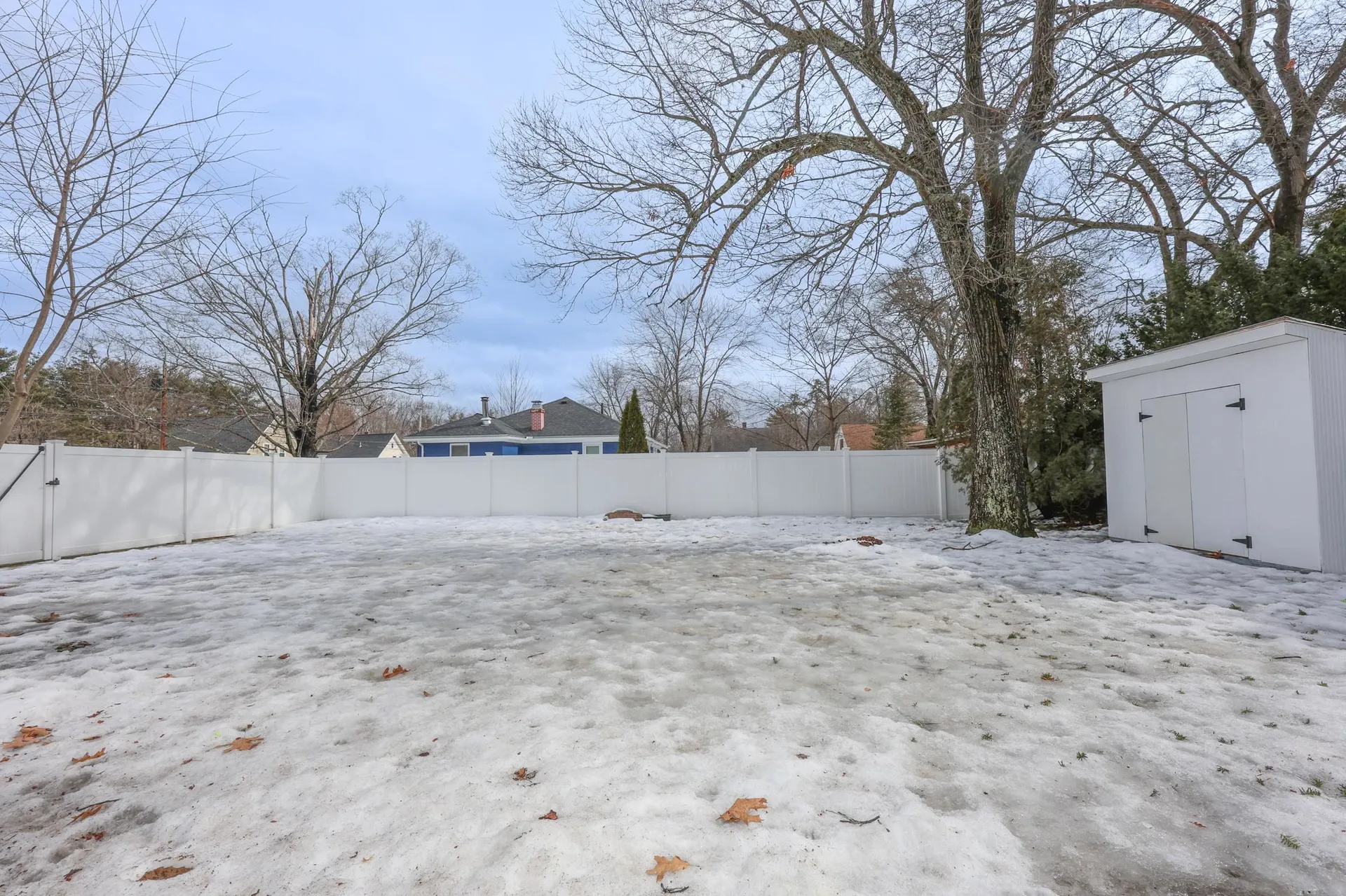 135 Glenwood Avenue Manchester NH 03102