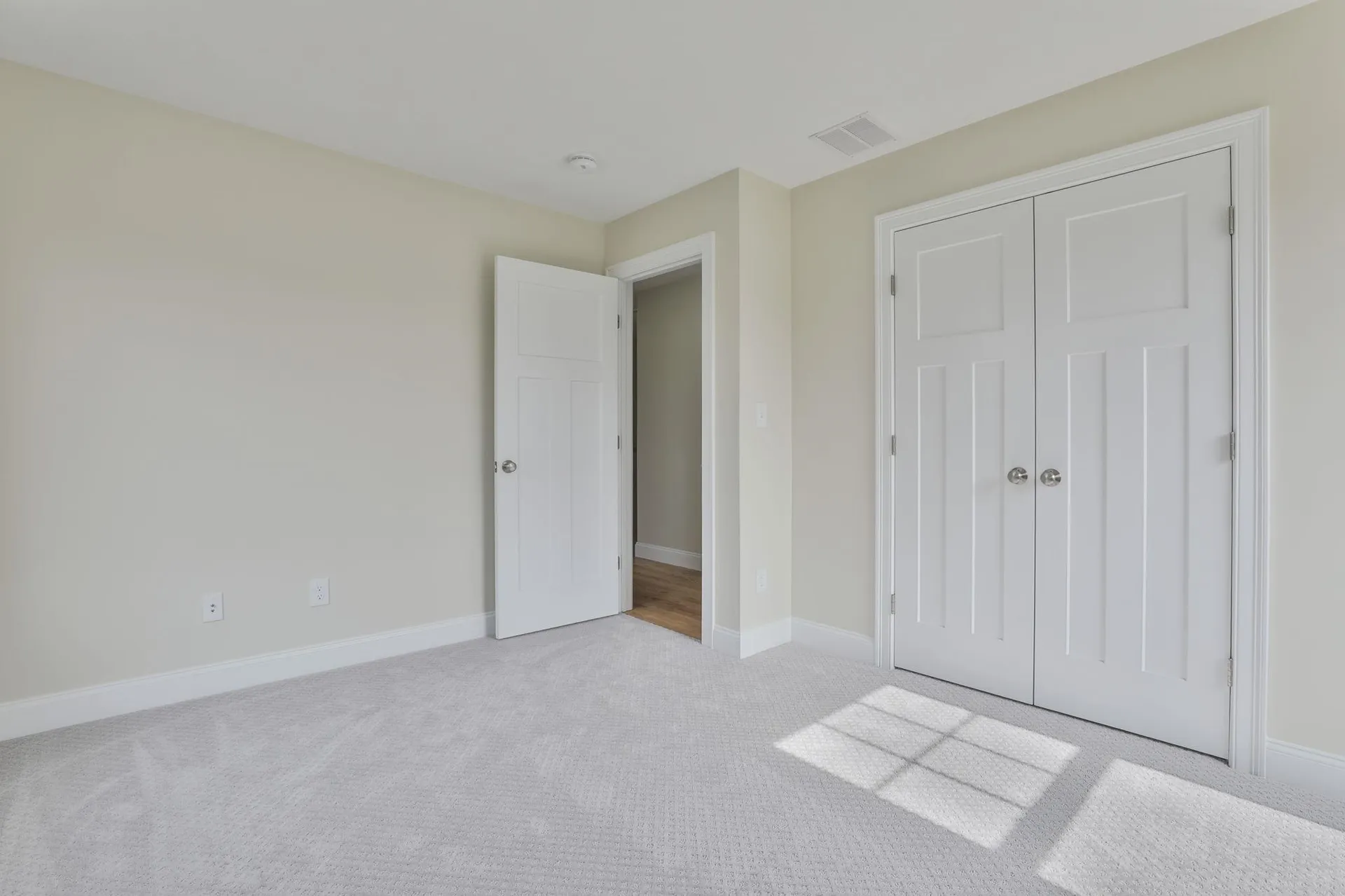 29 Ben Farnsworth Road Brookline NH 03033