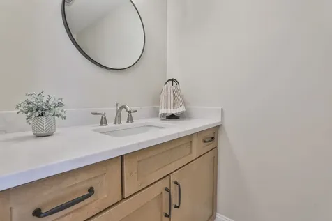 29 Ben Farnsworth Road Brookline NH 03033