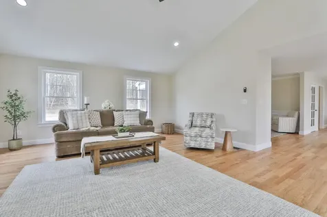 29 Ben Farnsworth Road Brookline NH 03033