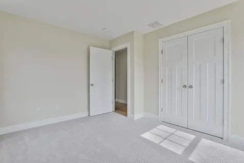 29 Ben Farnsworth Road Brookline NH 03033