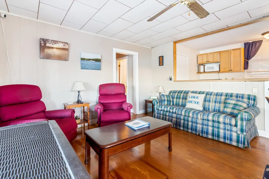 204 Route 11-d Alton NH 03810