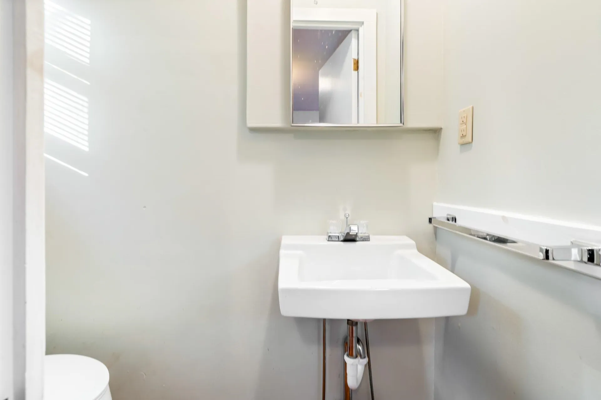 204 Route 11-d Alton NH 03810