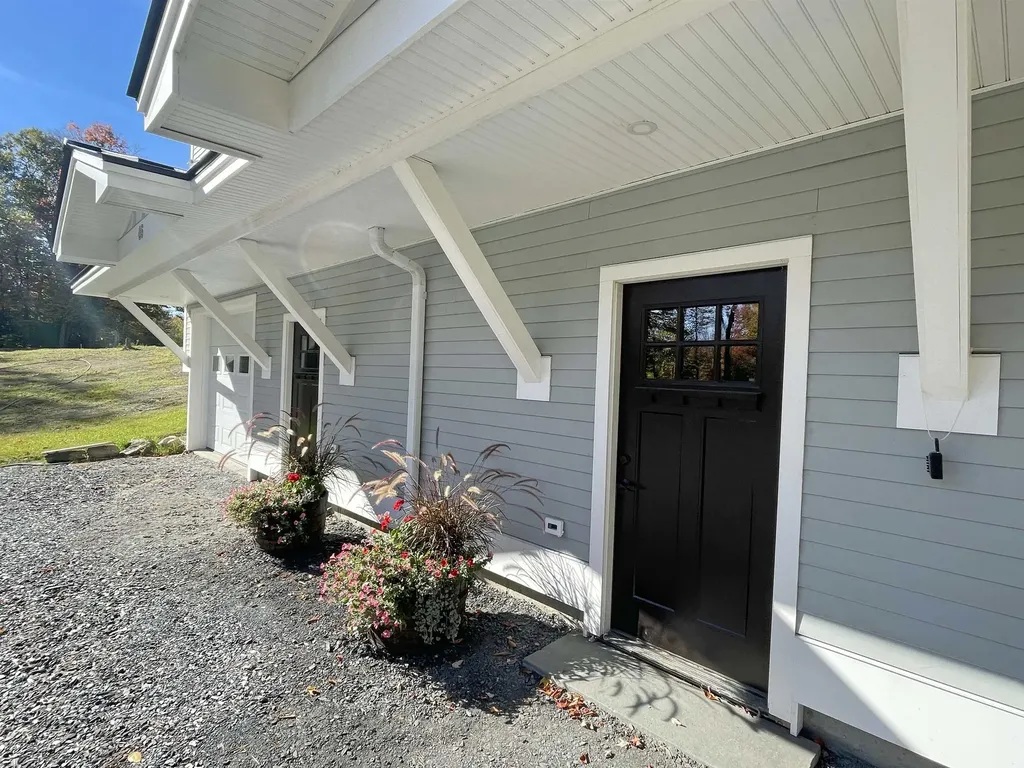 46 Domino Drive Warren VT 05674