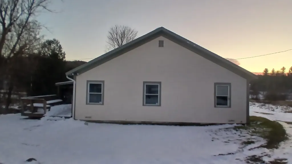 852 Pollander Road Cambridge VT 05464