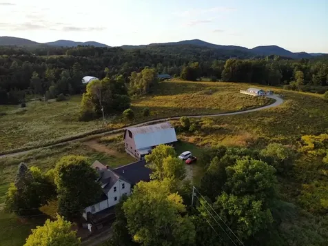852 Pollander Road Cambridge VT 05464