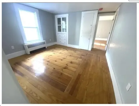 27 Elm Street Newmarket NH 03857