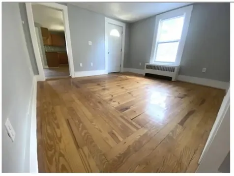 27 Elm Street Newmarket NH 03857