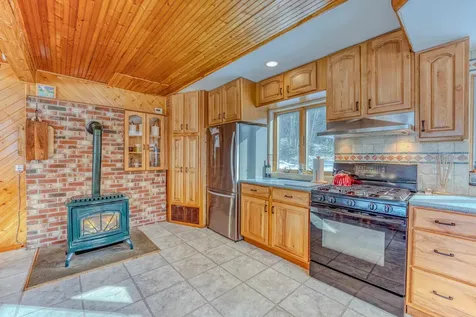 51 Whispering Pines Drive Whitefield NH 03598