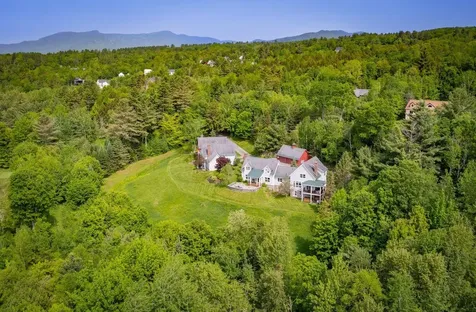 43 Perkins Lane Stowe VT 05672